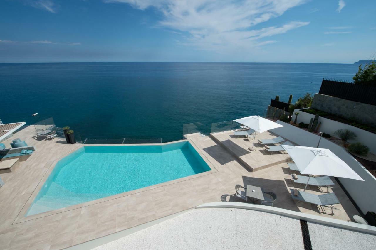 B&B Capo Torre Resort & Spa 아비솔라 수페리오레 외부 사진